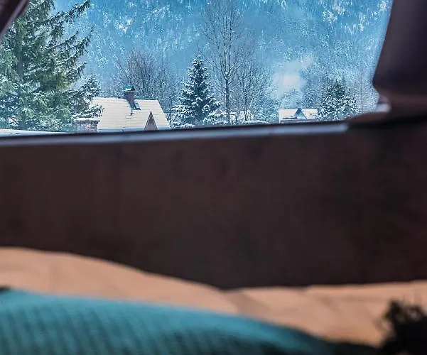 Zakopiańskie Widoki Pensjonat 3*